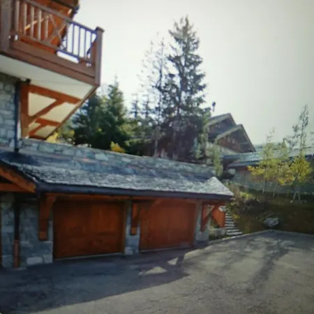 Ski Chalet
